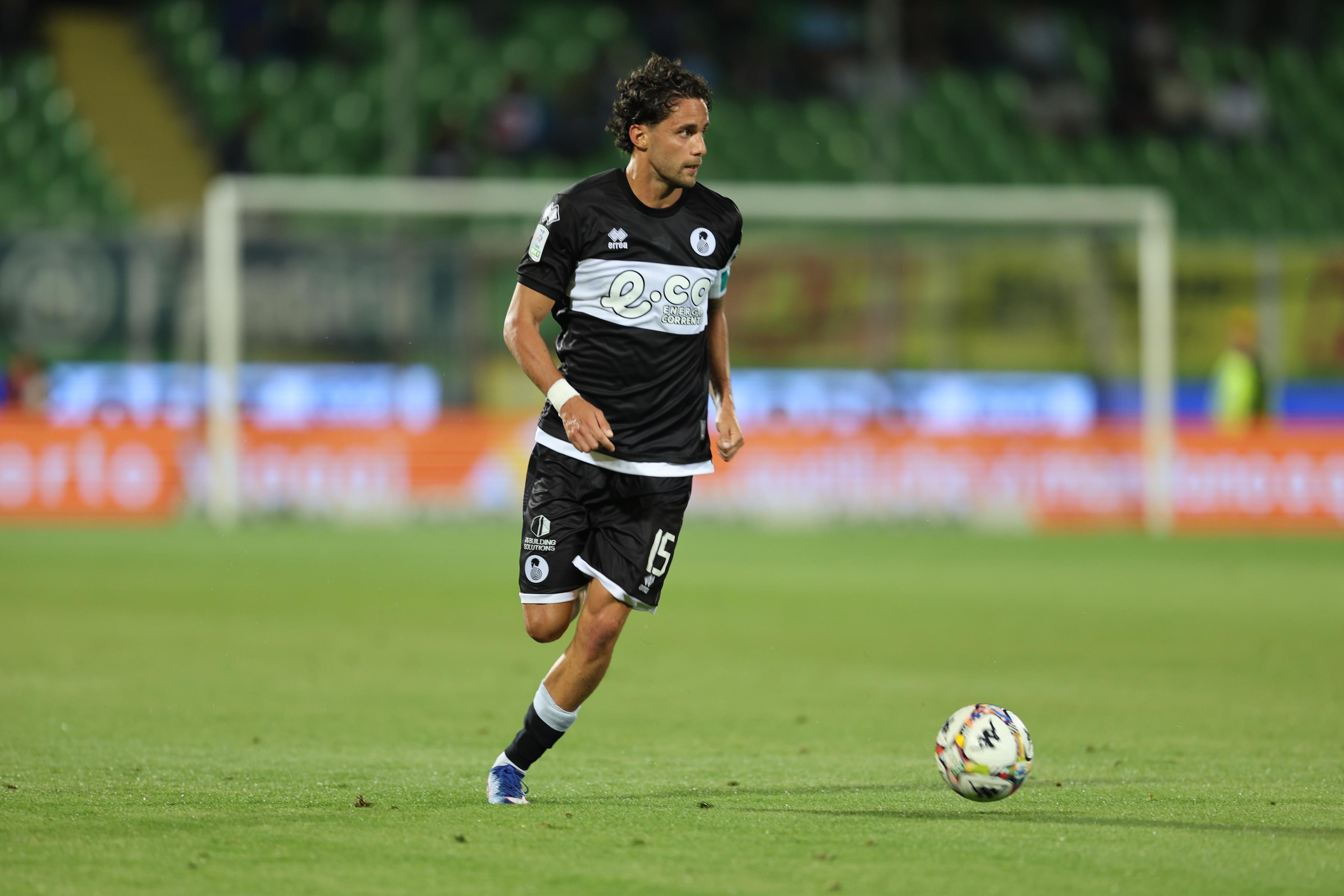 Andrea Ciofi in azione durante Cesena Padova