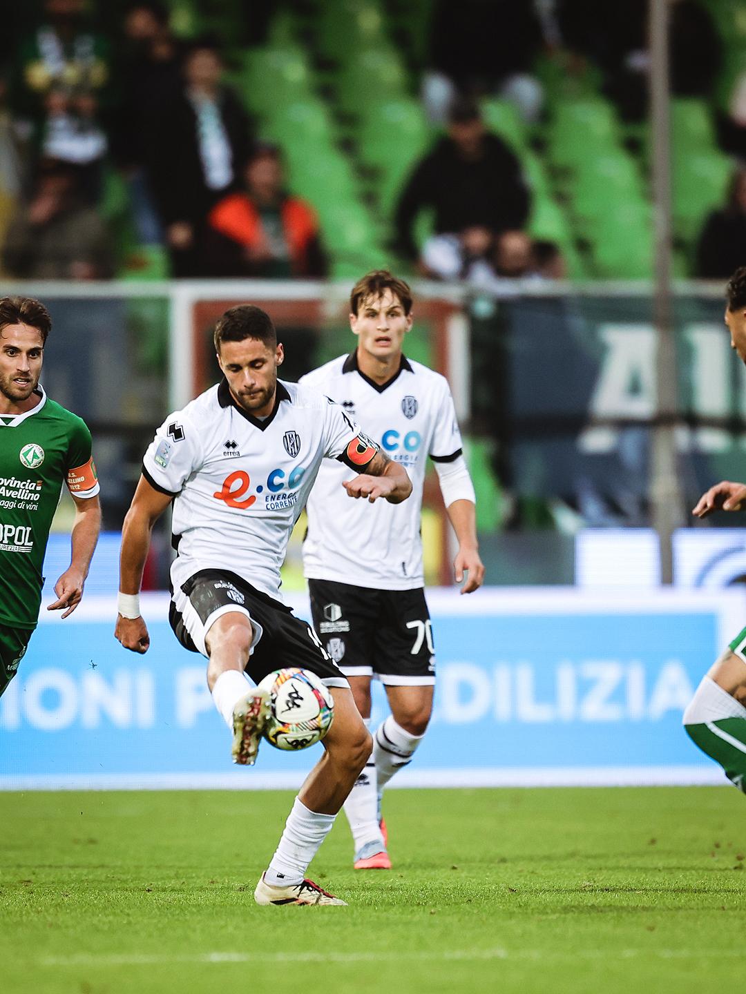 Cesena   Avellino giornata 12 serie BKT