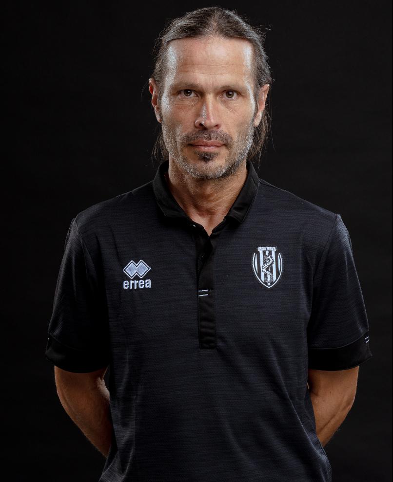 Costantino Cucciniello 25-26