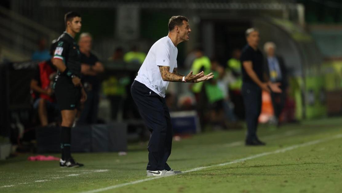 Mister Diamanti durante Cesena Cremonese